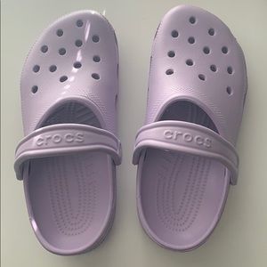 Lavender Crocs Women’s Size 8. Men’s Size 6